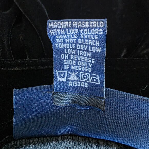 Susan Graver Style Black Velvet Jacket Top Pleated Shimmery Buttons Plus Size 3X - Picture 7 of 7